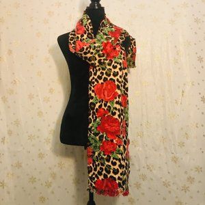 BETSEY JOHNSON SCARF